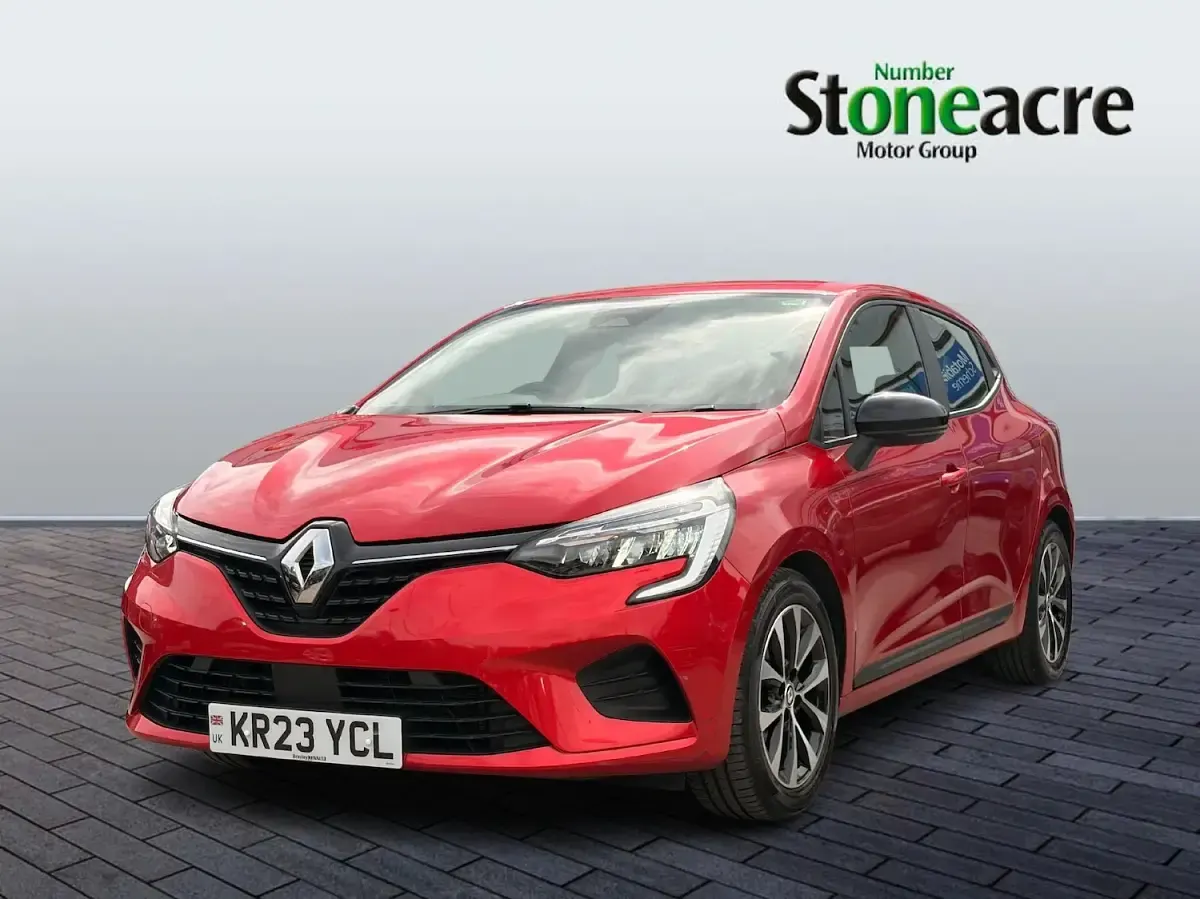Used Renault Clio Evolution 145 HP (106 kW) 2022 Red Hatchback