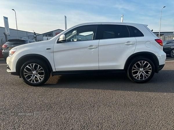 Used Mitsubishi ASX 117 HP (86 kW) 2018 White SUV