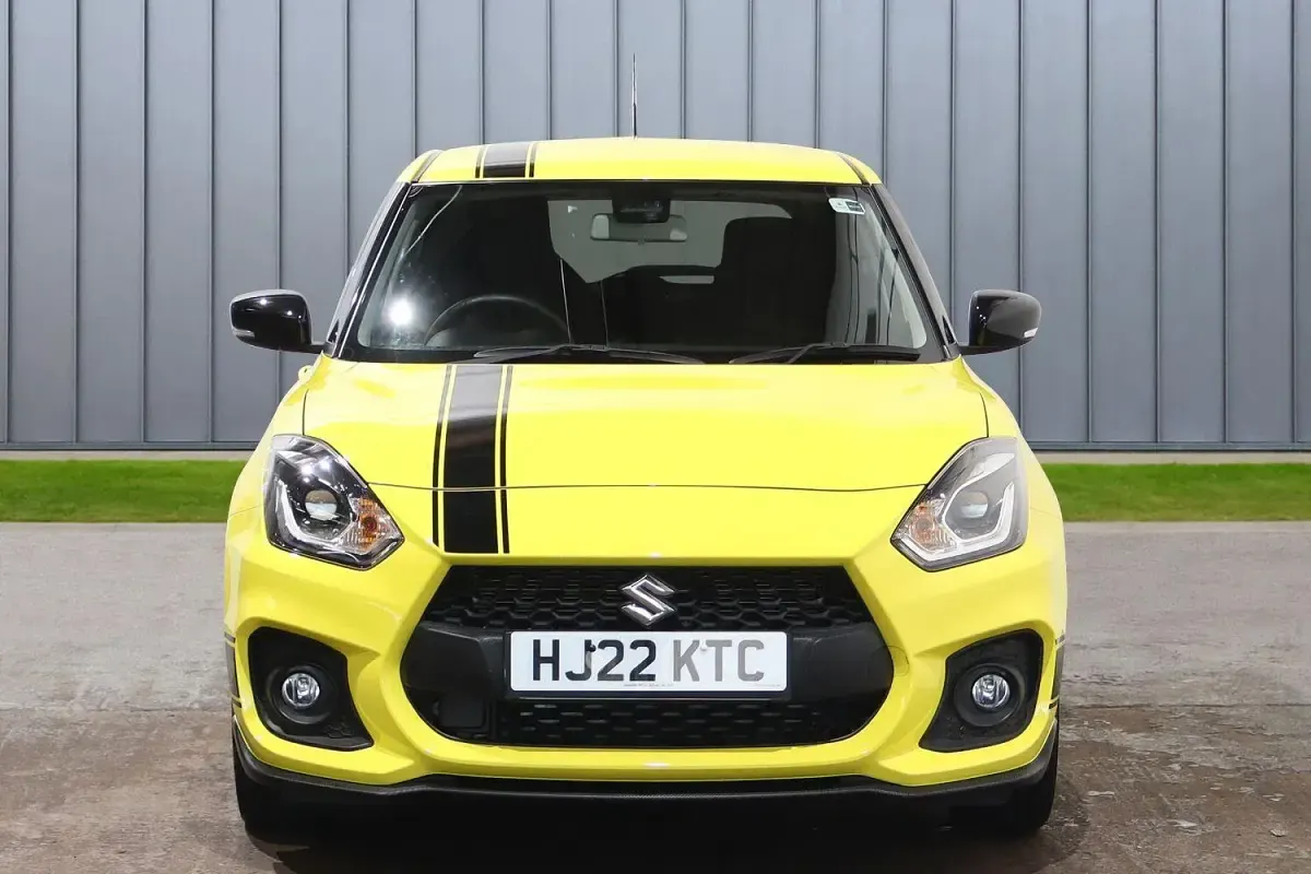 Used Suzuki Swift Sport 129 HP (94 kW) 2022 Yellow Hatchback