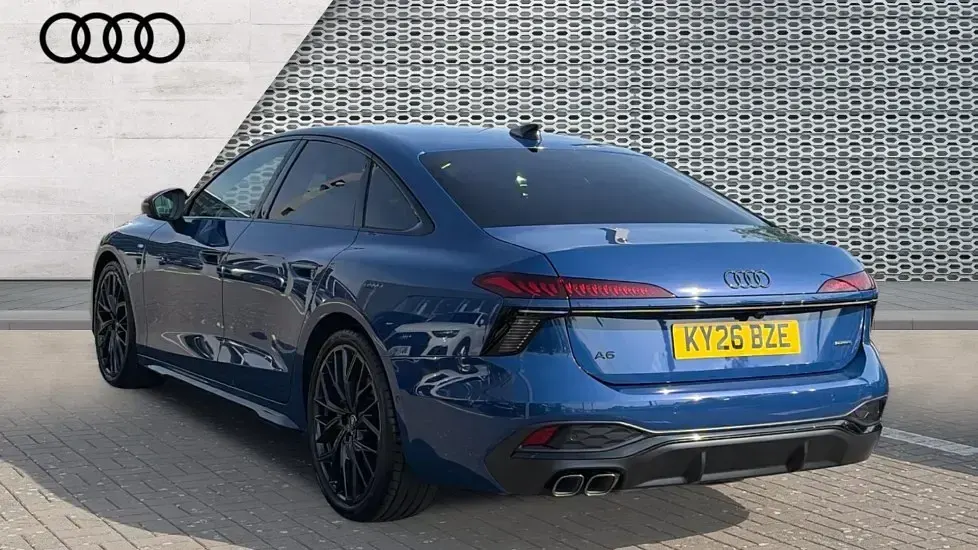 Novo Audi A6 S-Line 204 HP (150 kW) 2026 Azul Sedan