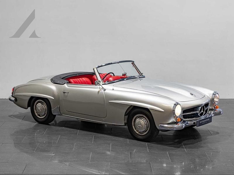 Silver Used 1999 Mercedes 190 | £199,995 - Image 1/4