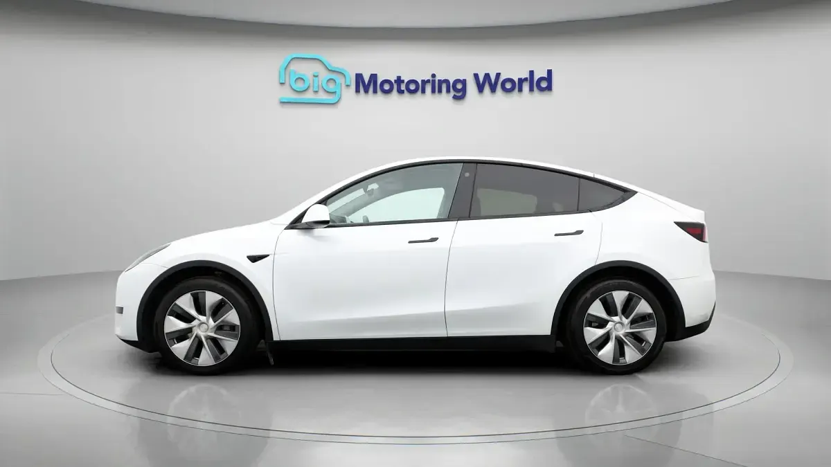 Used Tesla Model Y RWD 216 kW (295 HP) 2023 SUV