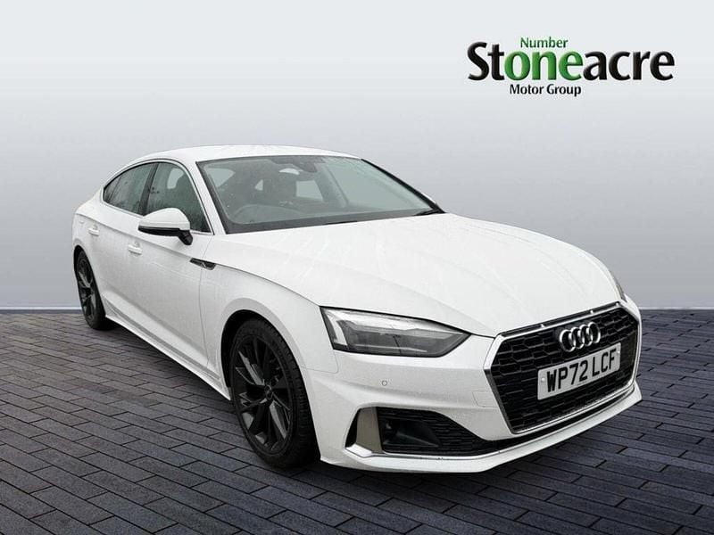 Used Audi A5 Sportback Sport 163 HP (119 kW) 2022 White Hatchback