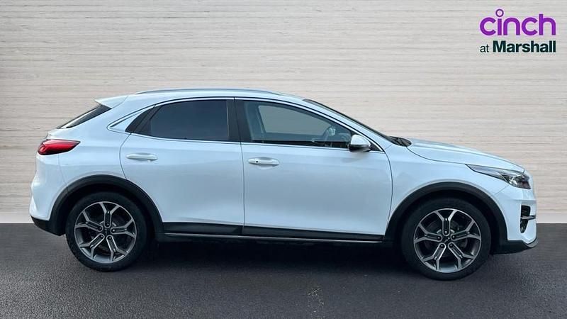 Used Kia XCeed 158 HP (116 kW) 2022 White SUV