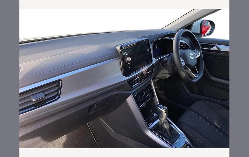 Used VW T-Roc Match 150 HP (110 kW) 2025 White SUV