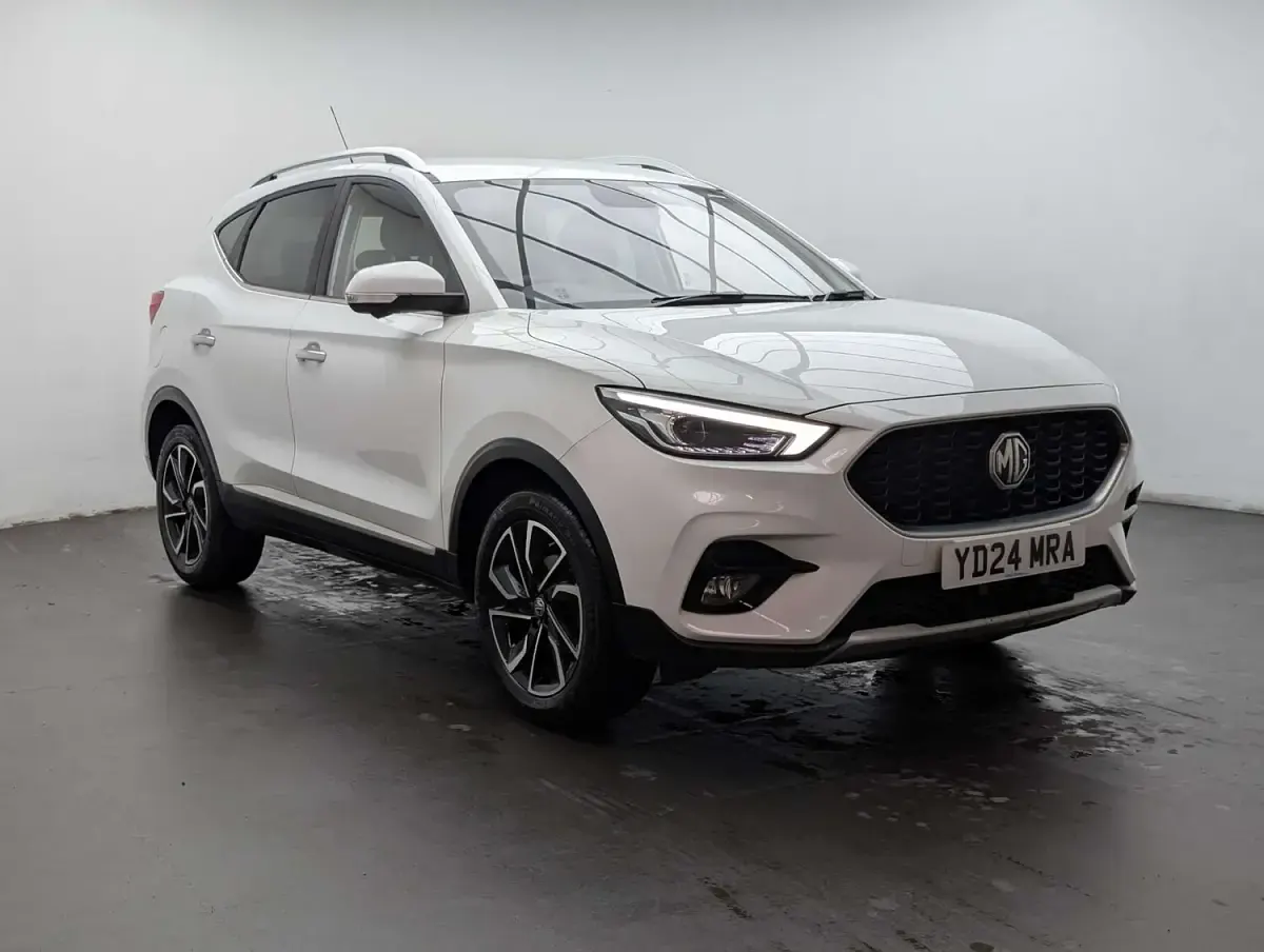 Used MG ZS Exclusive 111 HP (81 kW) 2024 White SUV