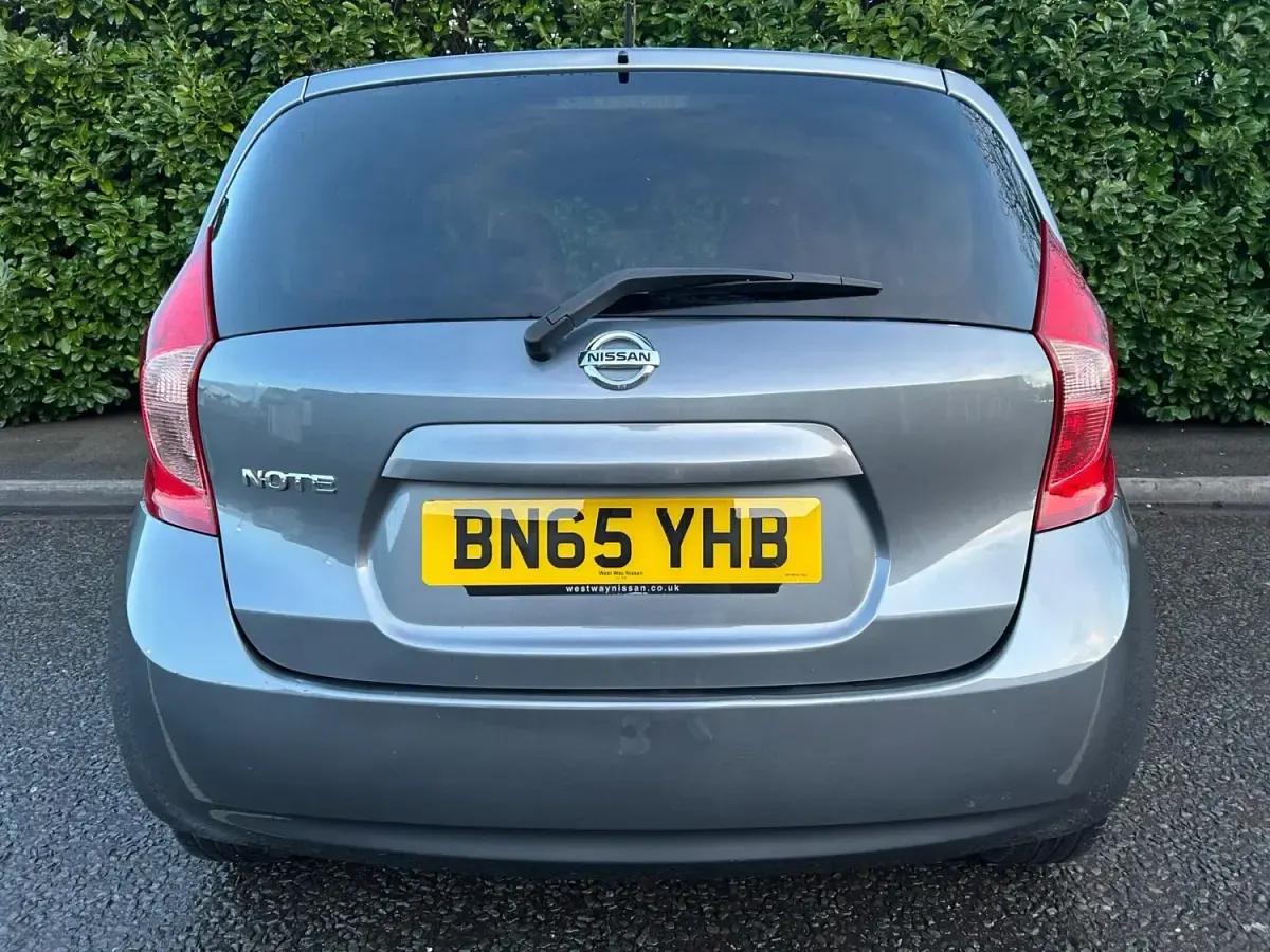 Używany Nissan Note Acenta 2015 Szary Hatchback