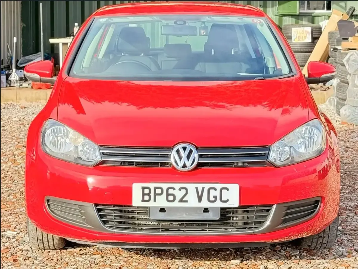 Second-hand VW Golf VII Trendline 2013 Roșu Hatchback
