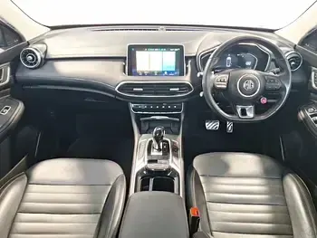 Used MG HS Exclusive 162 HP (119 kW) 2023 Red SUV