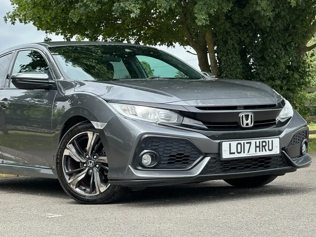 Used Honda Civic SR 2017 Grey Hatchback