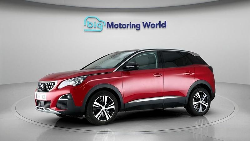 Used Peugeot 3008 Allure 130 HP (95 kW) 2017 Red SUV
