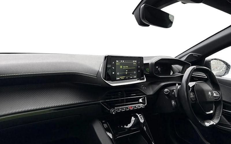 Second-hand Peugeot 208 GT-line 102 CP (75 kW) 2020 Roșu Hatchback