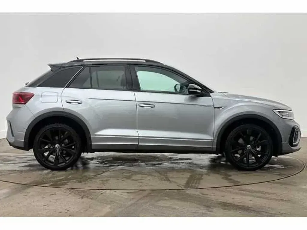 Used VW T-Roc Black Edition 150 HP (110 kW) 2025 Silver SUV