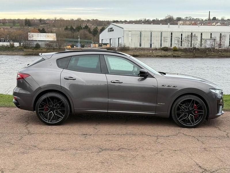 Used Maserati GranSport 350 HP (257 kW) 2019 Grey SUV