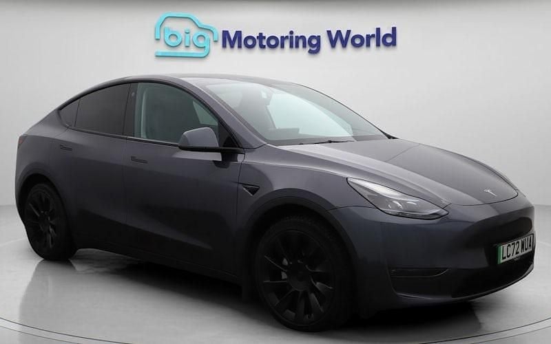 Used 2025 Tesla Model Y Long Range AWD SUV | £27,800 (Good price) - Image 1/4