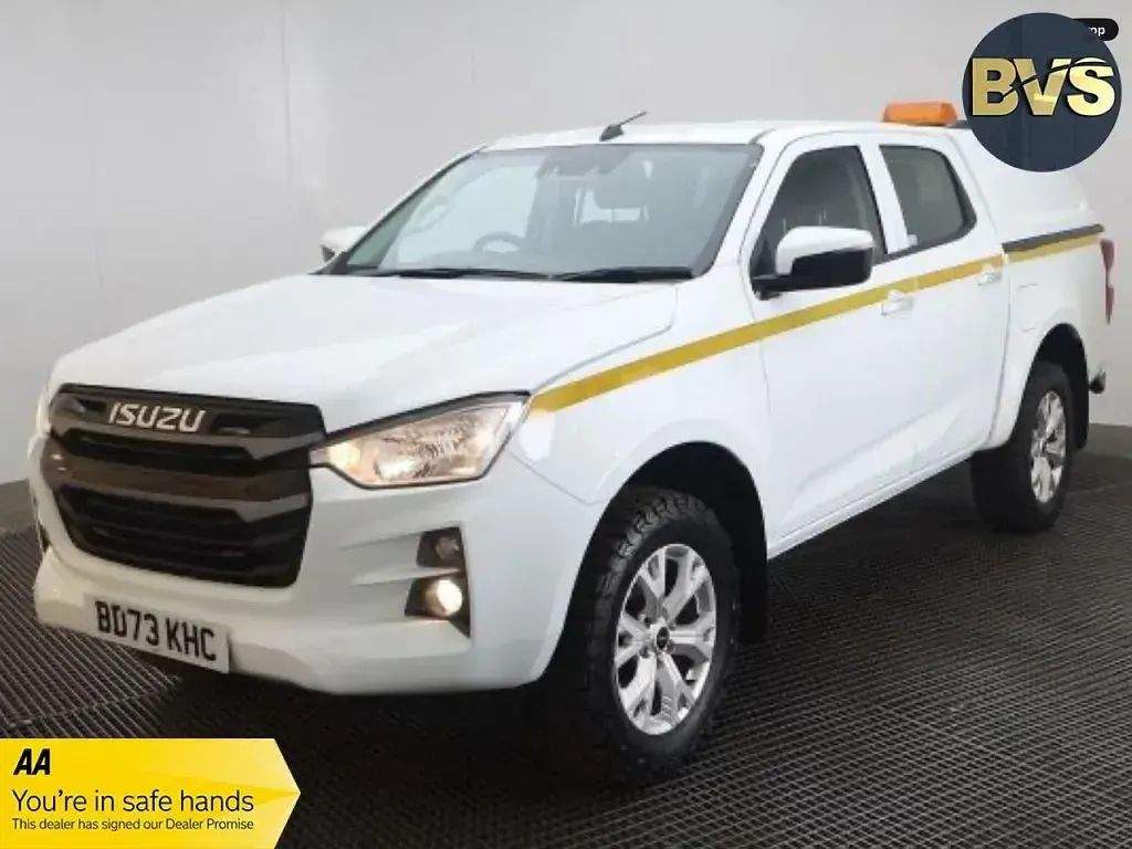 Used Isuzu D-Max 163 HP (119 kW) 2023 White Pickup