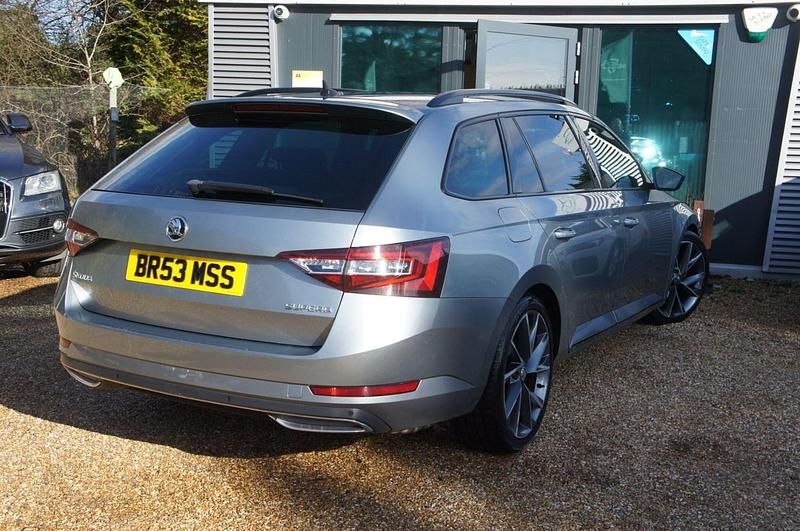 Used Skoda Superb SportLine 150 HP (110 kW) 2019 Grey Estate