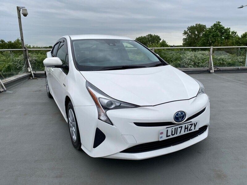 White Used 2025 Toyota Prius Hatchback | £9,150 - Image 1/4