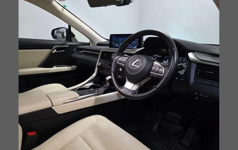 Used Lexus RX450h 308 HP (226 kW) 2022 Grey SUV