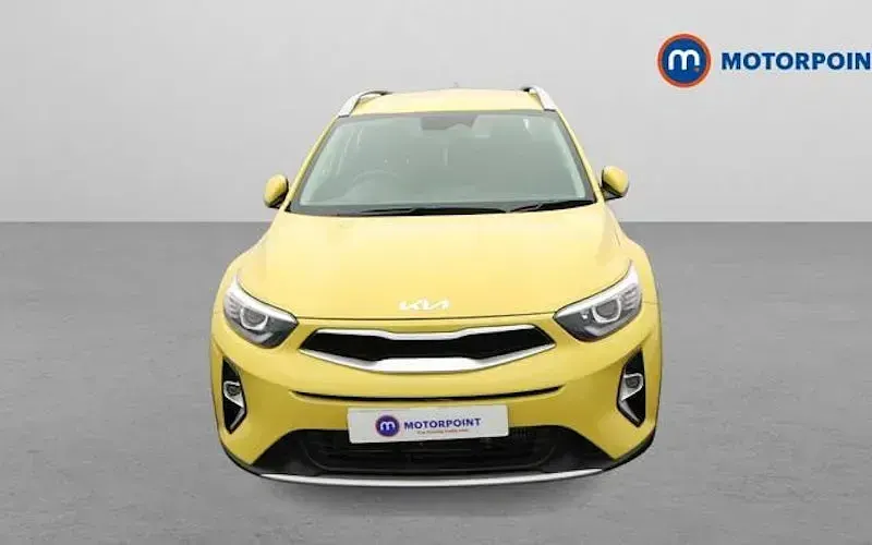 Used Kia Stonic 99 HP (72 kW) 2025 Yellow SUV