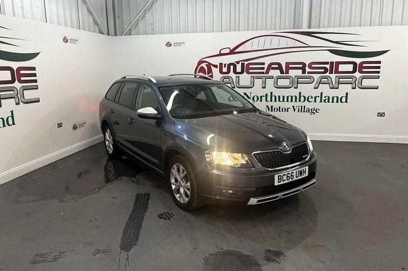Used Skoda Octavia Scout Scout 4x4 184 HP (135 kW) 2017 Estate