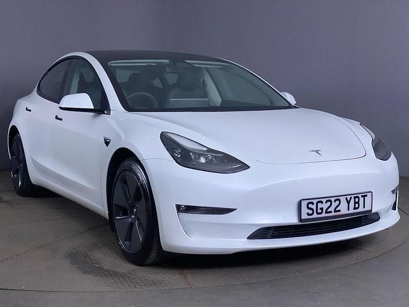White Used 2022 Tesla Model 3 Long Range AWD Sedan | £20,999 (Fair price) - Image 1/4