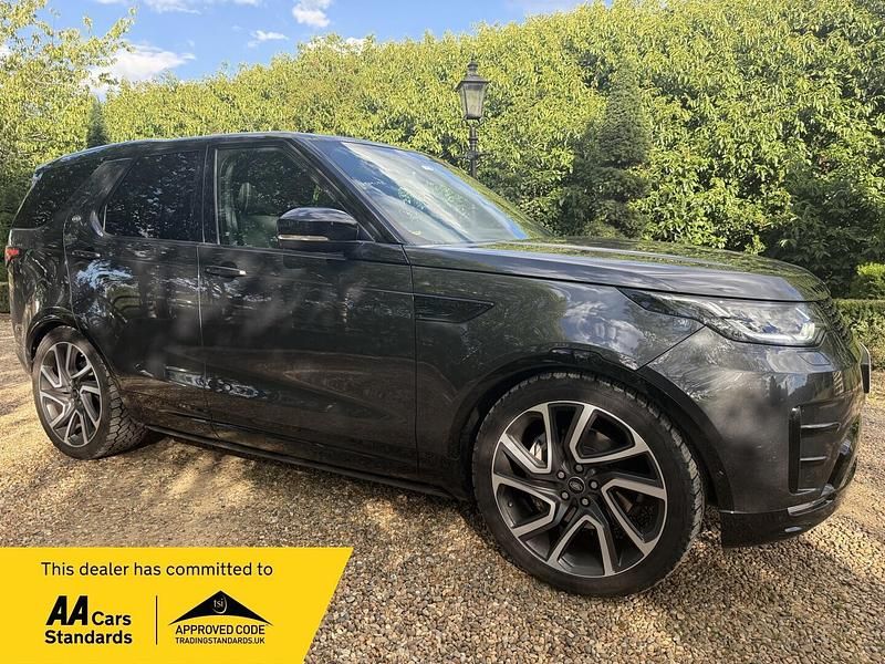 Grey Used 2019 Land Rover Discovery 5 HSE Luxury SUV | £29,995 (Fair price) - Image 1/3