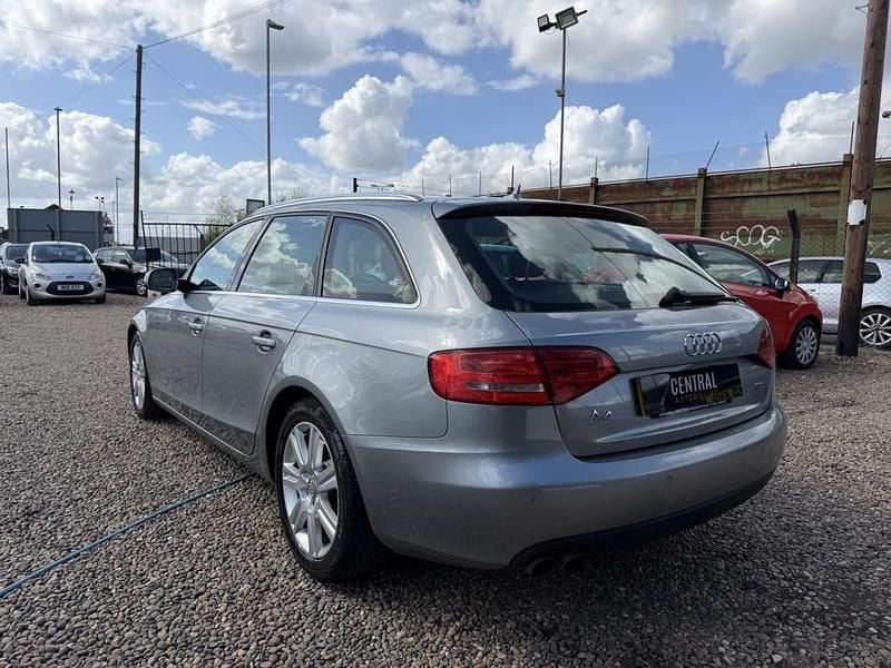 Used Audi A4 Comfort 2011 Grey Estate