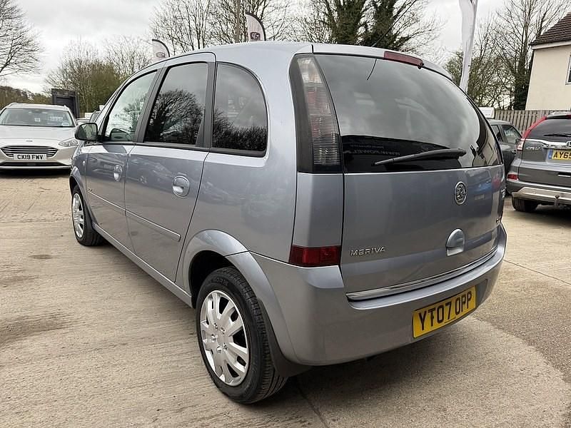 Second-hand Vauxhall Meriva 2007 Argintiu Monovolum