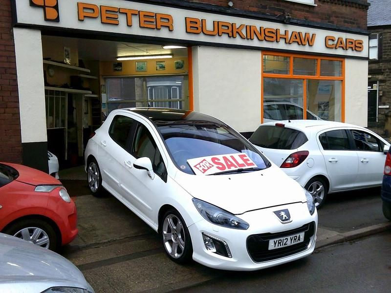 Used Peugeot 308 Allure 2012 White Hatchback