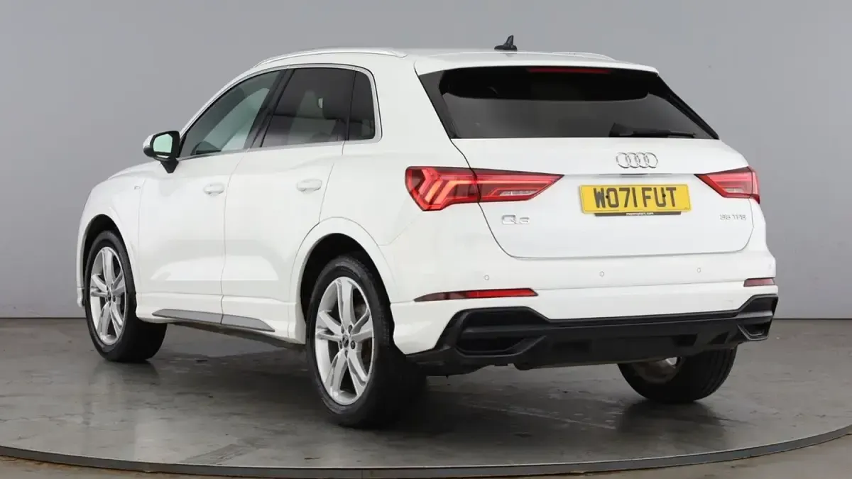 Used Audi Q3 S-Line 150 HP (110 kW) 2022 White SUV
