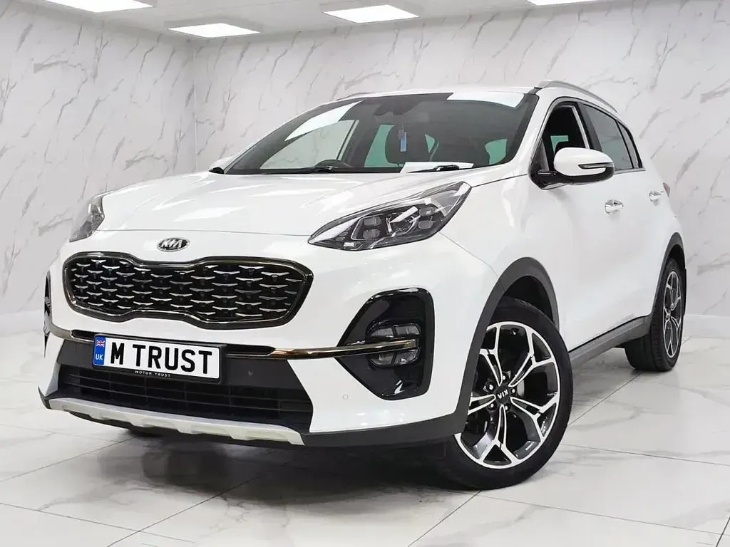 Used Kia Sportage GT-Line 134 HP (98 kW) 2022 White SUV