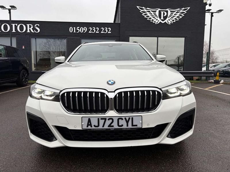 Used BMW 520 M Sport 2022 White Estate