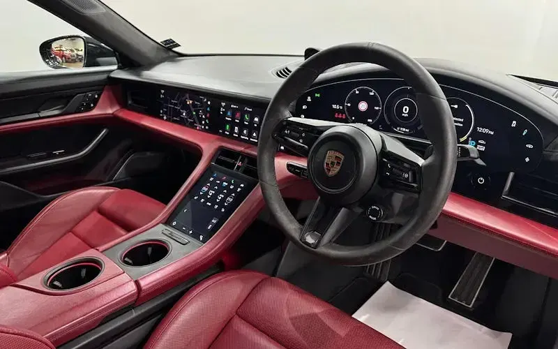 Gebraucht Porsche Taycan 500 kW (680 PS) 2023 Limousine
