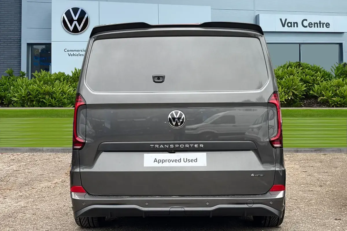 New VW T7 Pro 148 HP (108 kW) 2026 Grey Van