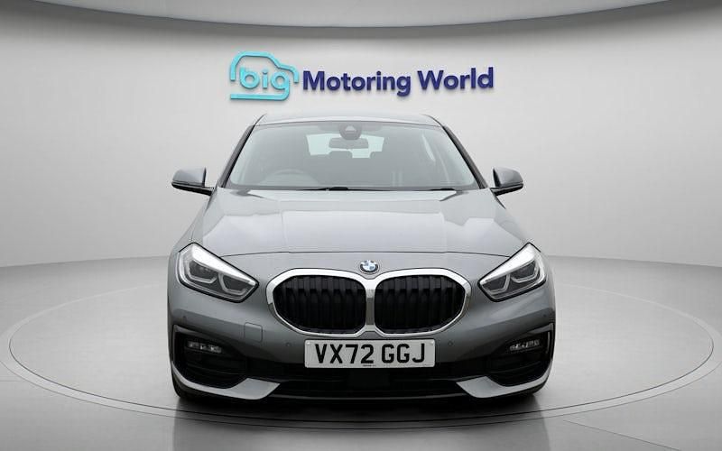 Used BMW 118 Sport Line 136 HP (100 kW) 2024 Hatchback