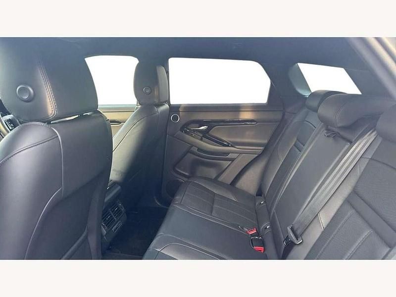 Used Land Rover Range Rover evoque HSE Dynamic 204 HP (150 kW) 2024 Eiger grey SUV