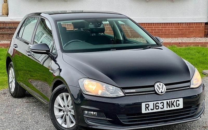 Used VW Golf VII 111 HP (81 kW) 2016 Hatchback