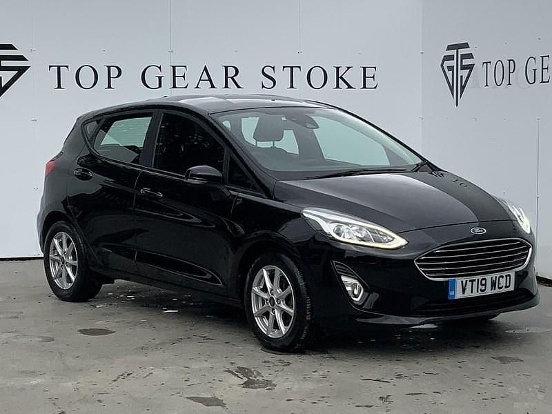 Black Used 2019 Ford Fiesta Zetec Hatchback | £11,495 (Good price) - Image 1/4