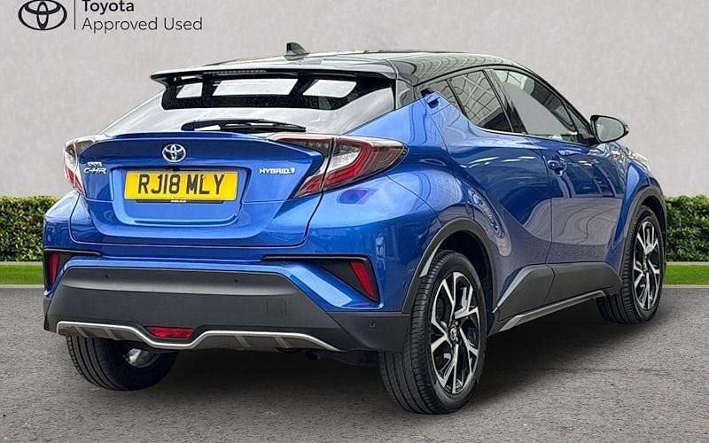 Used Toyota C-HR 122 HP (89 kW) 2018 Blue SUV