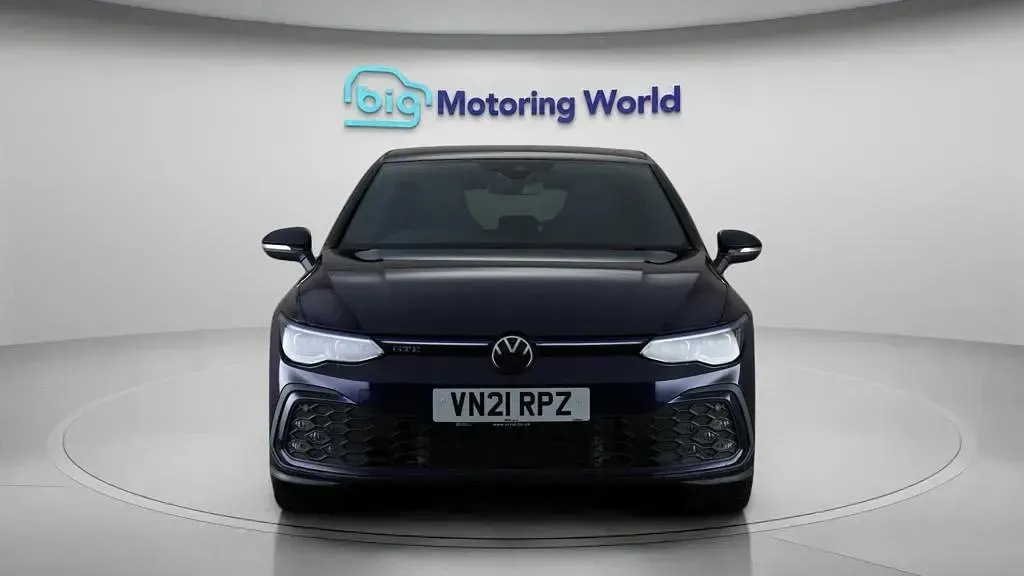 Used VW Golf VII GTE 245 HP (180 kW) 2021 Blue Hatchback