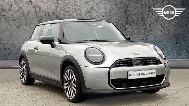 Silver Used 2025 Mini Cooper Hatch Hatchback | £22,495 (Super price) - Image 1/4