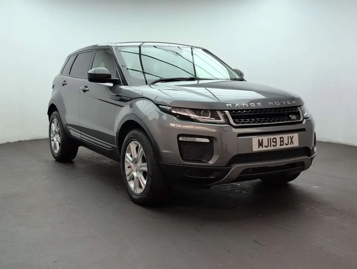 Used Land Rover Range Rover evoque SE 2019 Grey SUV