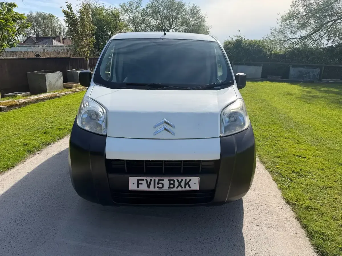 Used Citroën Nemo Start 75 HP (55 kW) 2015 White MPV