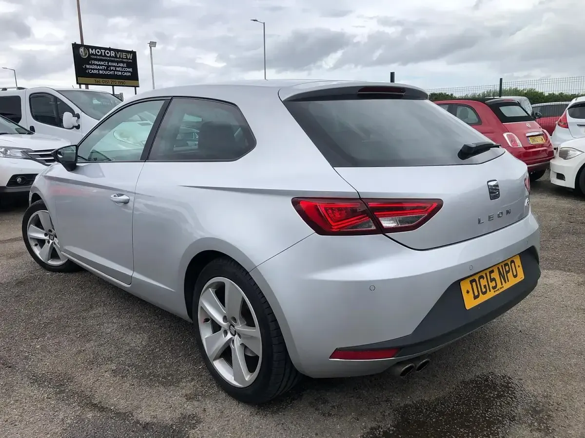 Used Seat Leon FR 184 HP (135 kW) 2015 Silver Hatchback