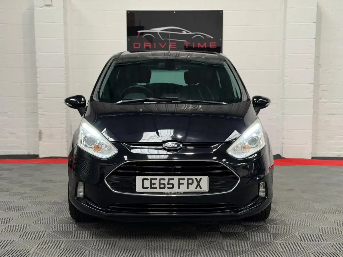 Used Ford B-MAX Titanium 2015 Black MPV