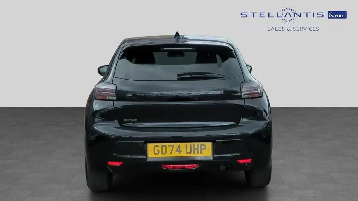 Used Peugeot 208 Allure 99 HP (72 kW) 2025 Black Hatchback