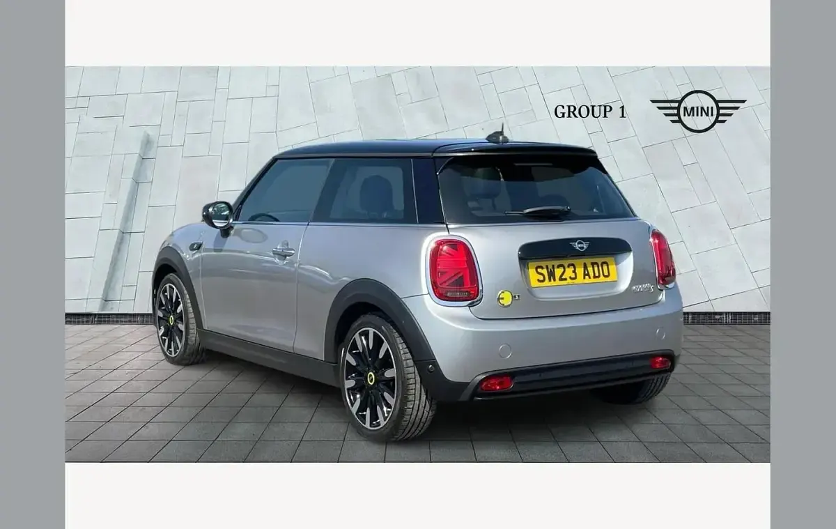 Used Mini Cooper S Level 3 135 kW (184 HP) 2023 Silver Hatchback
