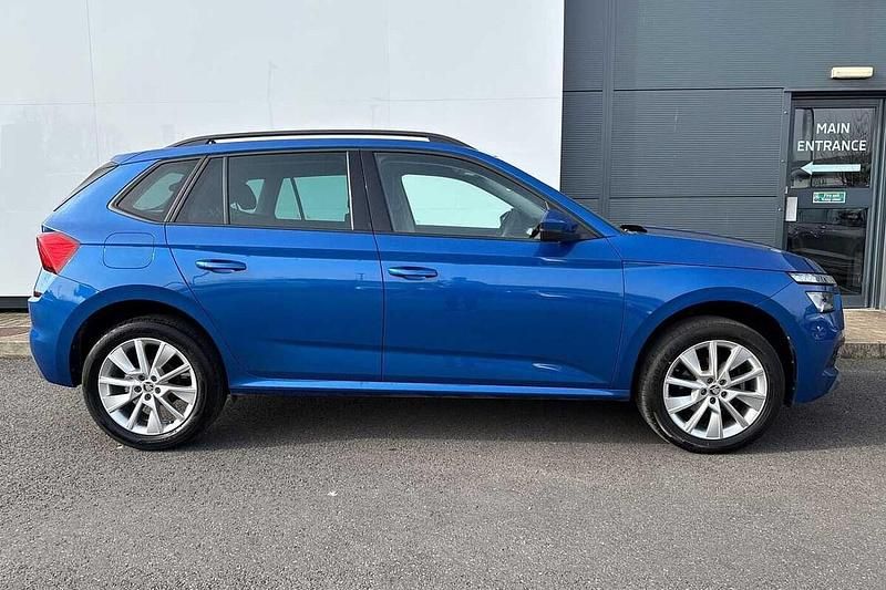 Used Skoda 110 R SE Drive 81 HP (59 kW) 2023 Race blue metallic Estate