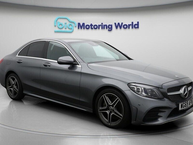 Grey Used 2019 Mercedes C300 AMG line Sedan | £17,000 (Super price) - Image 1/4